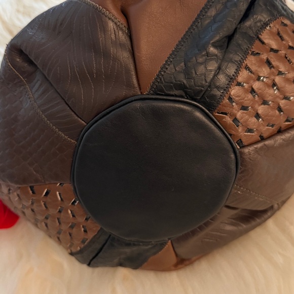 Sharif Vintage Made in the USA Elegant Genuine Leather Patchwork Crossbody 🔥🔥🔥 - Picture 5 of 16